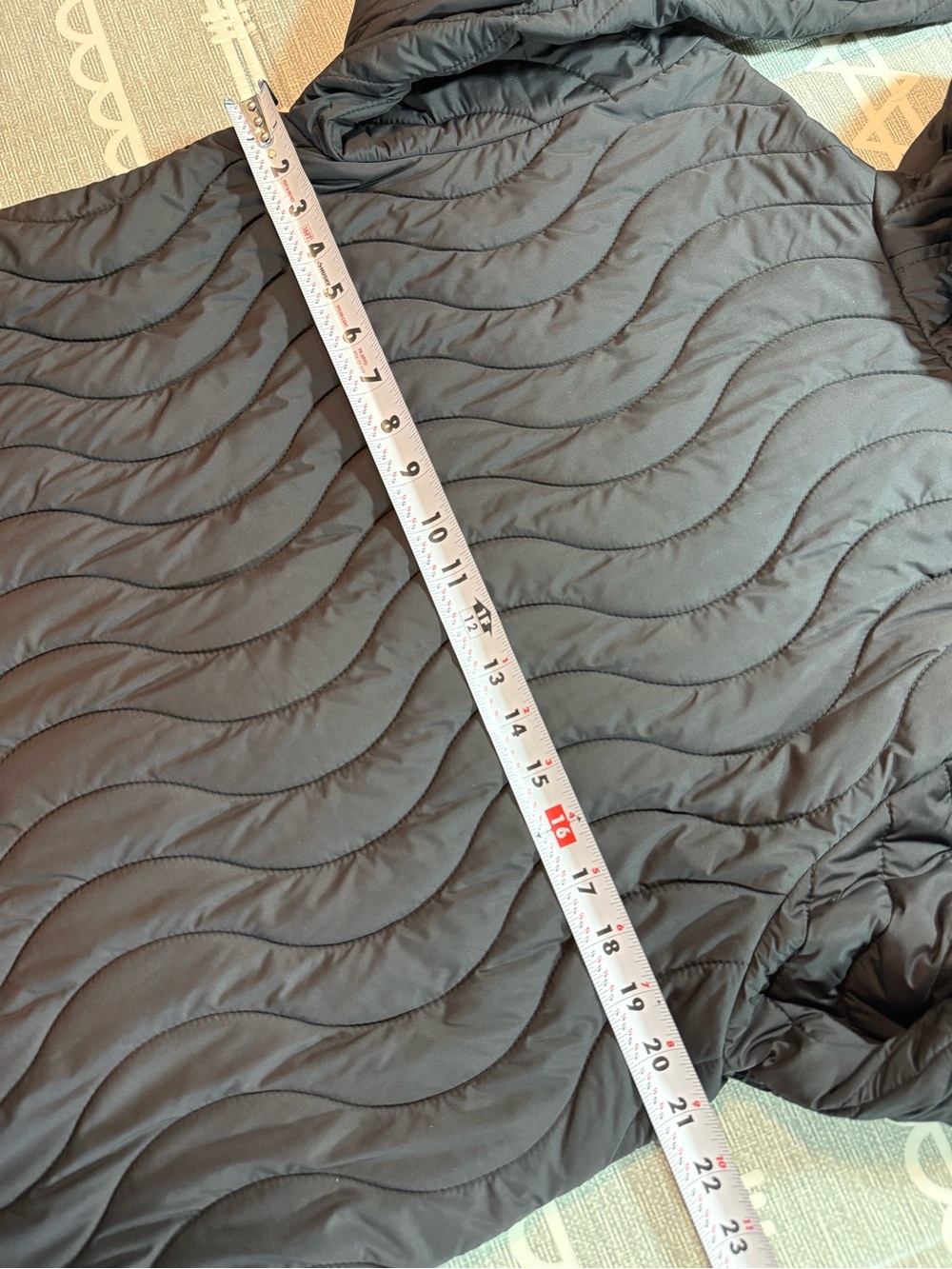 Bernardo EcoPlume Hooded Quilted Jacket - Picture 10 of 11